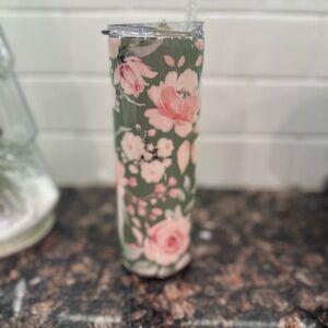 Floral Tumbler with Straw